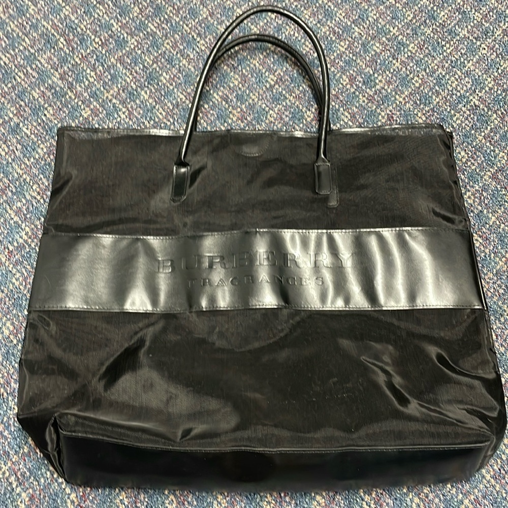 Preloved Burberry fragrances black tote bag